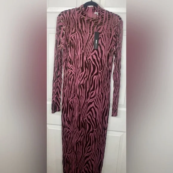 Fashion Nova Running Wild Mesh Maxi Dress - Pink/combo 3X NWT - Picture 2 of 6